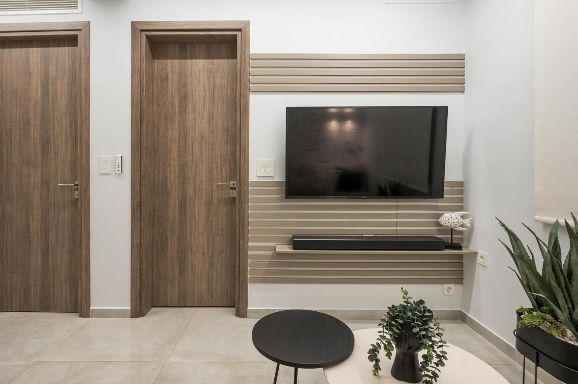 Π Suite Project: Smart Bnb خانيا المظهر الخارجي الصورة